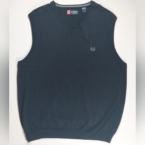 Chaps men's size large vest.